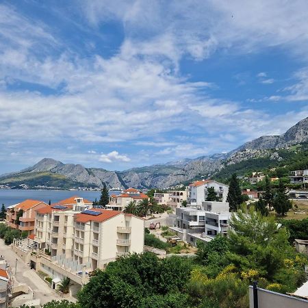 Апартаменты Amazing Sea View Омиш Экстерьер фото