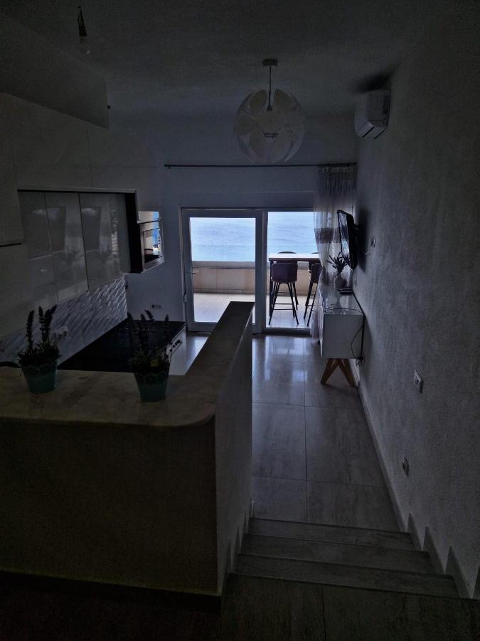 Апартаменты Amazing Sea View Омиш Экстерьер фото